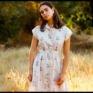 Women's Em & Shi SWEET LAVENDER BUTTONED DRESS S